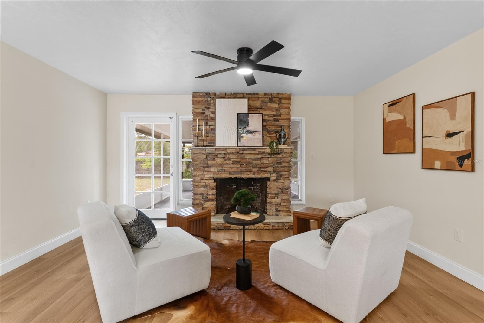 2233 WOLF RD, ORLANDO, FL, 32808