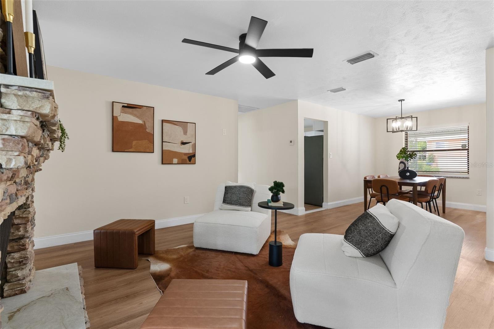 2233 WOLF RD, ORLANDO, FL, 32808