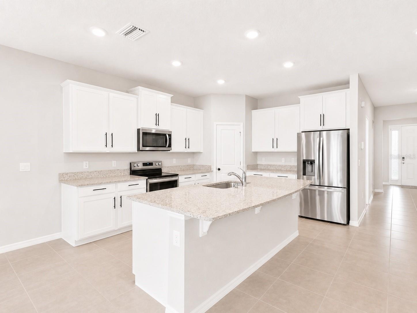 8469 HARDY BAY LOOP, WESLEY CHAPEL, FL, 33545