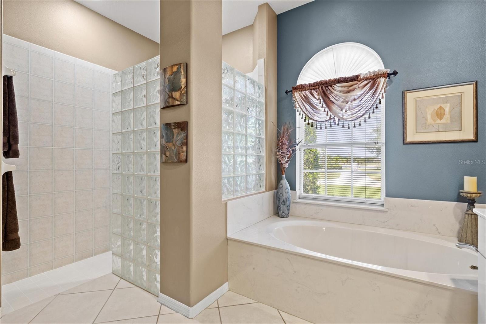 7365 S SERENOA DR, SARASOTA, FL, 34241