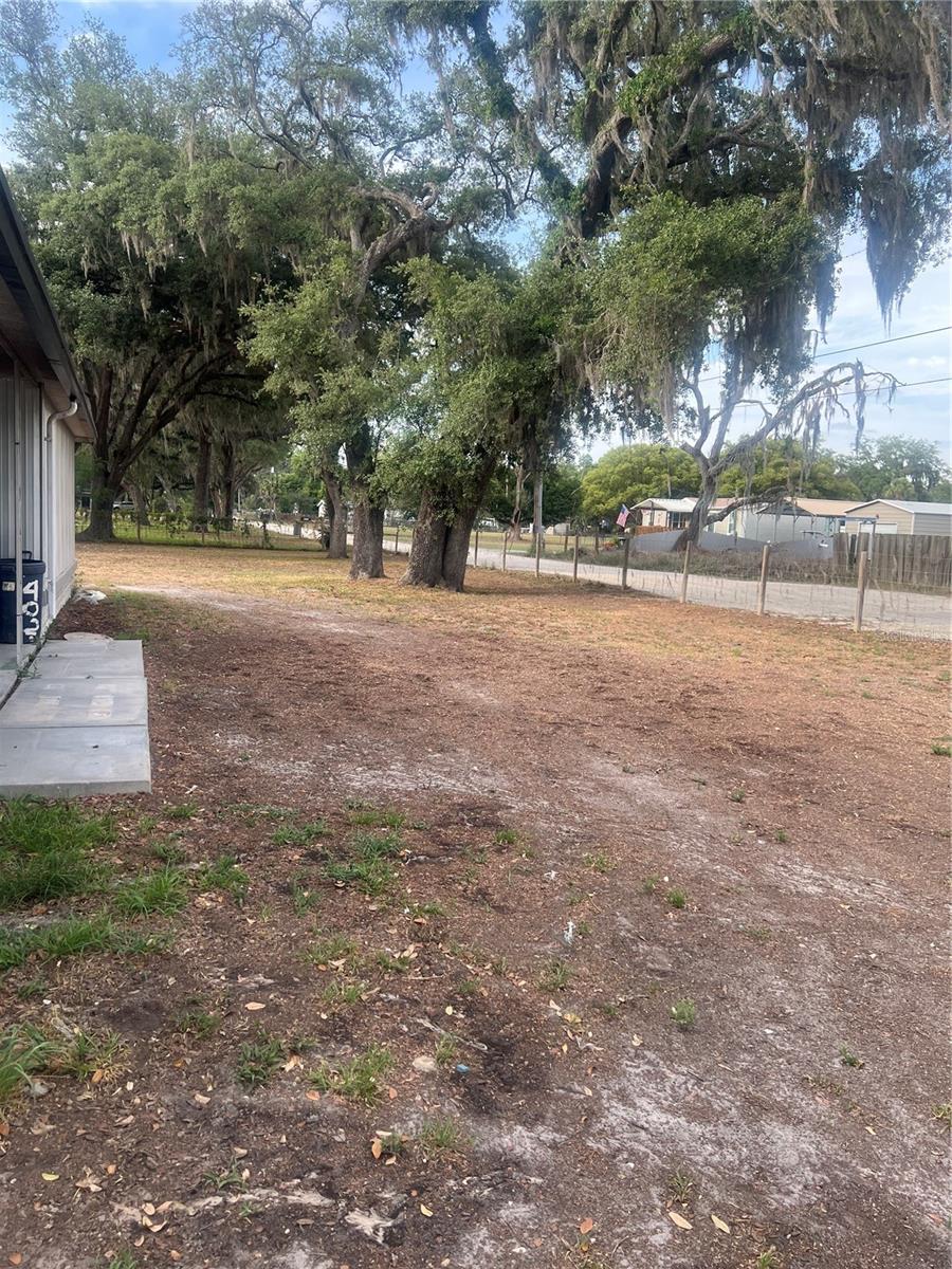 4027 LOWELL LN, ZEPHYRHILLS, FL, 33541
