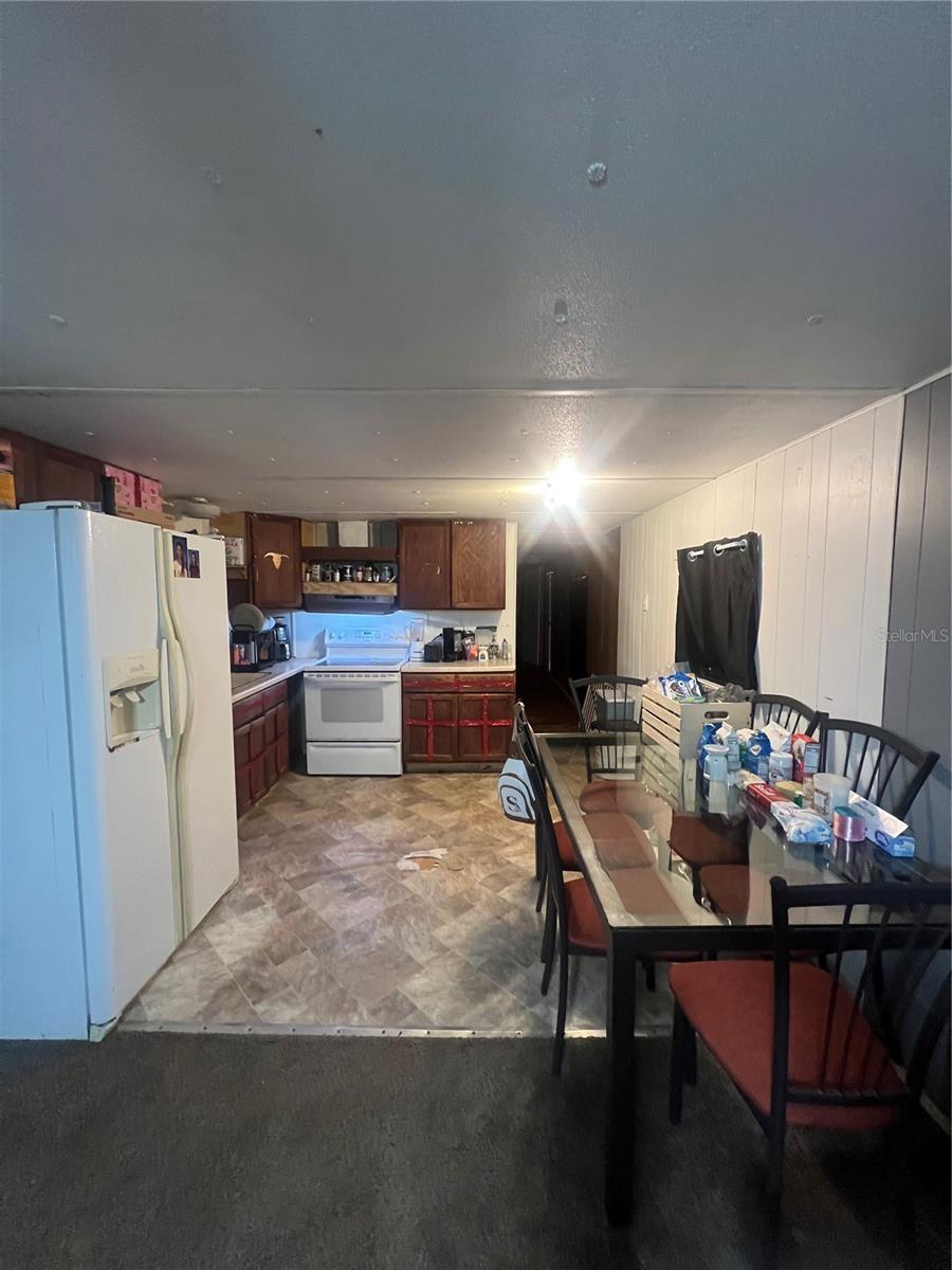4027 LOWELL LN, ZEPHYRHILLS, FL, 33541