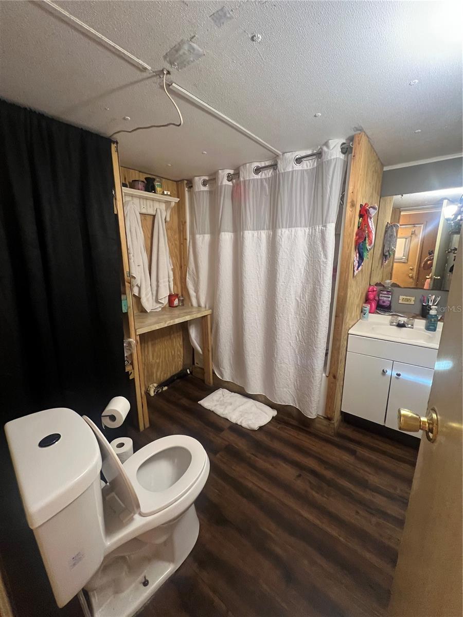4027 LOWELL LN, ZEPHYRHILLS, FL, 33541
