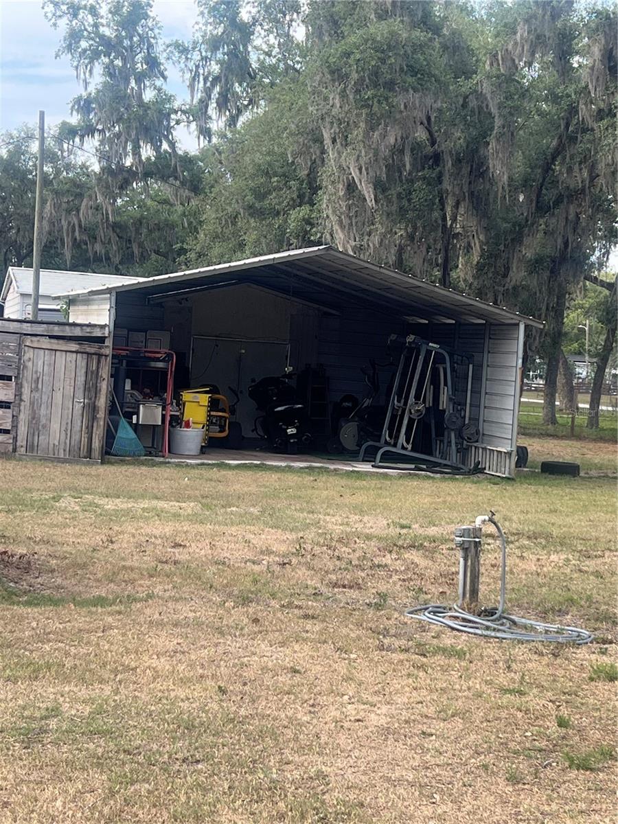 4027 LOWELL LN, ZEPHYRHILLS, FL, 33541