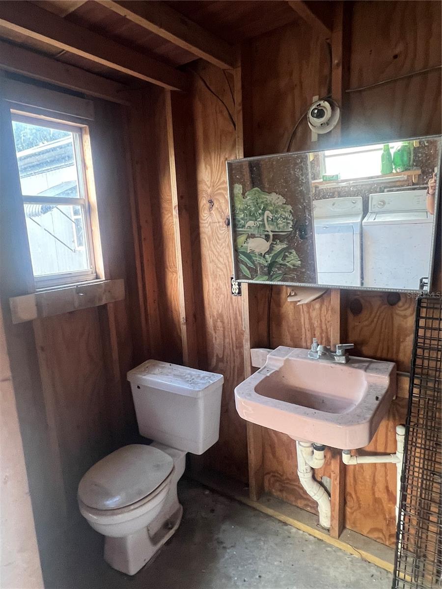 4027 LOWELL LN, ZEPHYRHILLS, FL, 33541