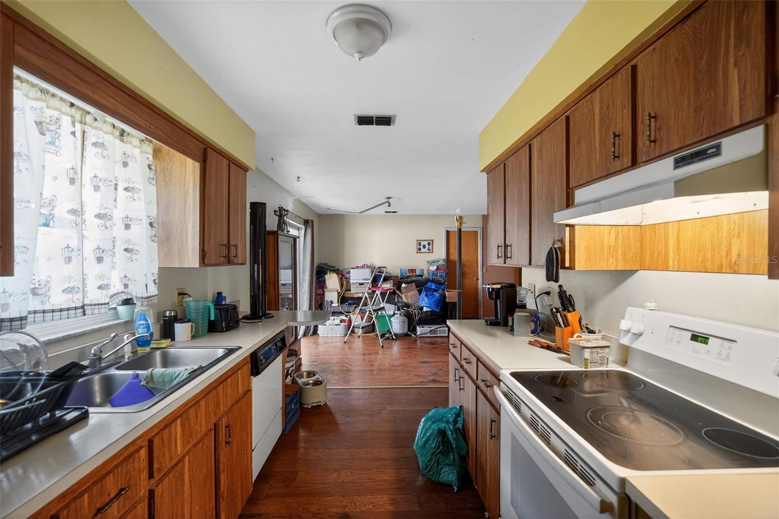 7322 LANDOVER DR, ZEPHYRHILLS, FL, 33540
