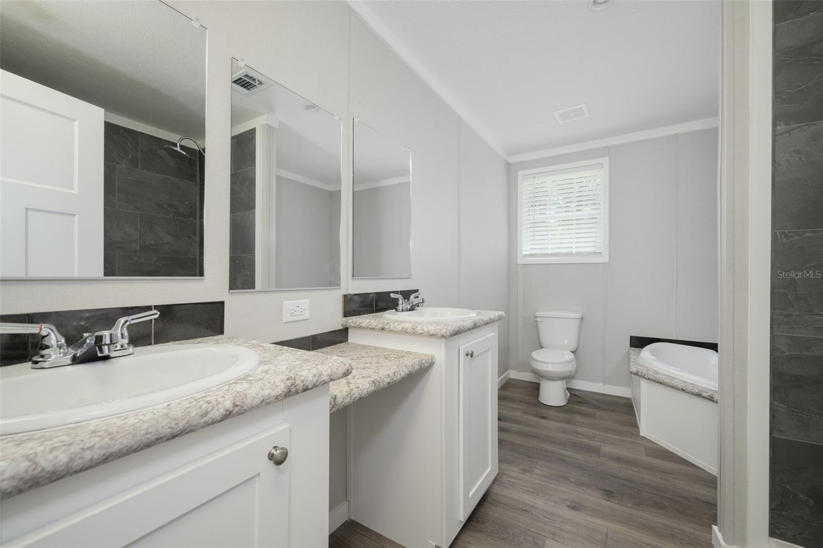 374 SISCO RD, POMONA PARK, FL, 32181