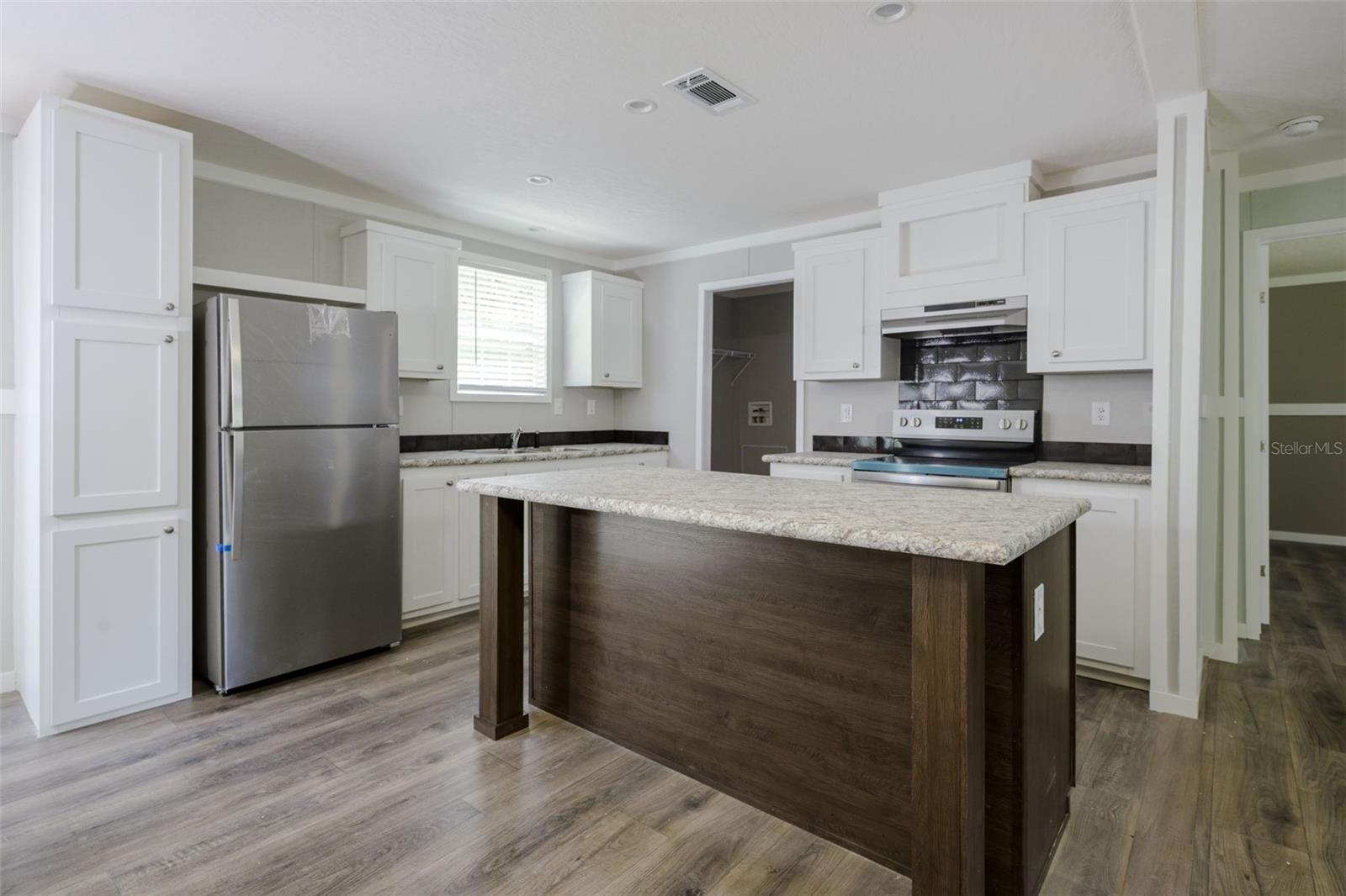 374 SISCO RD, POMONA PARK, FL, 32181