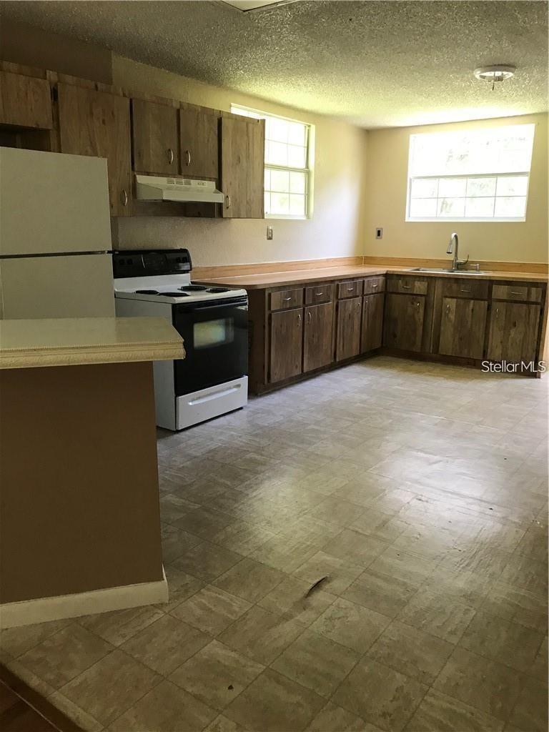 3029 SLEEPY HILL RD, LAKELAND, FL, 33810