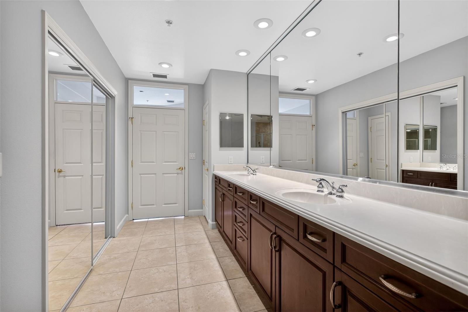 8749 THE ESPLANADE #18, ORLANDO, FL, 32836