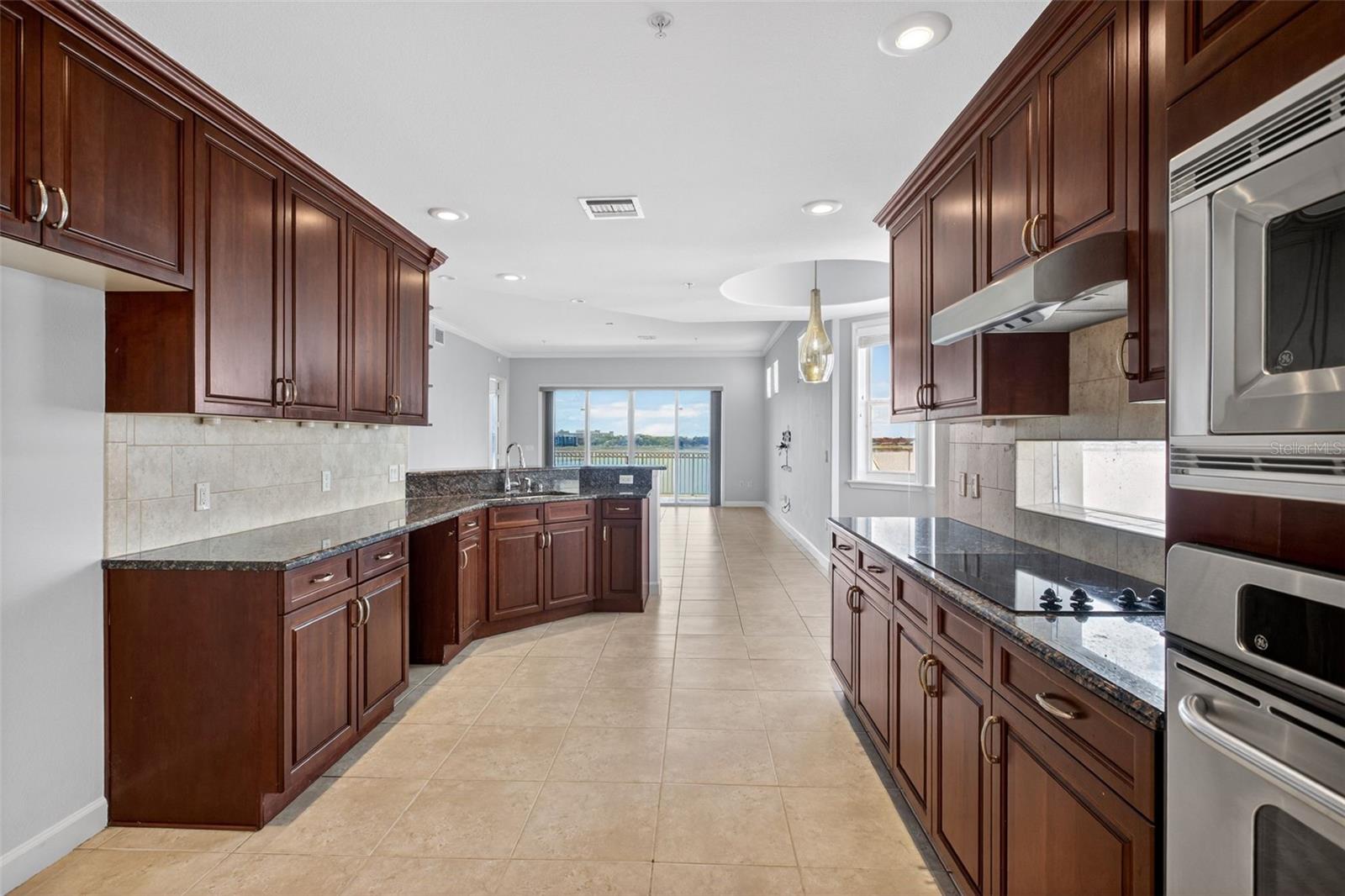 8749 THE ESPLANADE #18, ORLANDO, FL, 32836