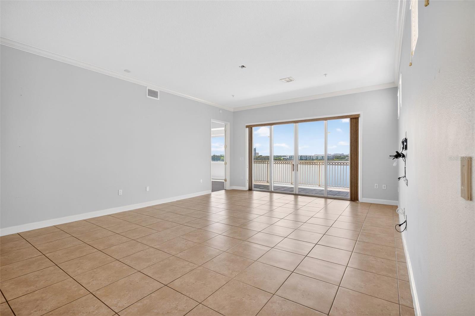 8749 THE ESPLANADE #18, ORLANDO, FL, 32836