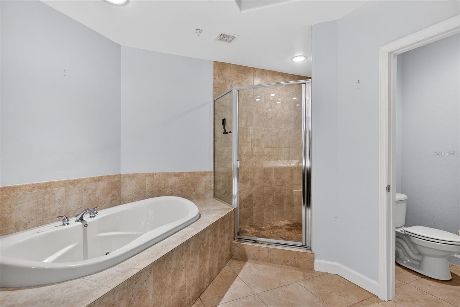 8749 THE ESPLANADE #18, ORLANDO, FL, 32836
