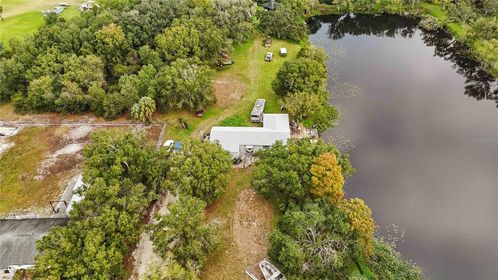 8011 41ST AVE E, BRADENTON, FL, 34211