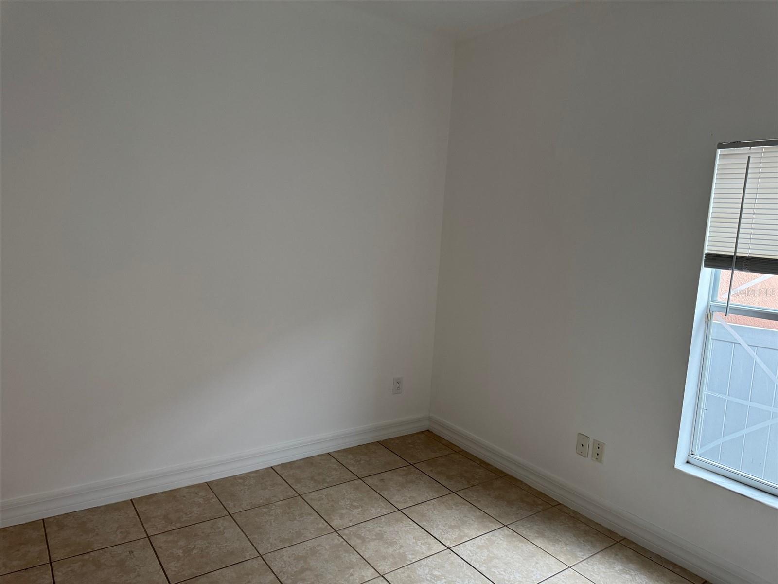 7202 N GLEN AVE, TAMPA, FL, 33614