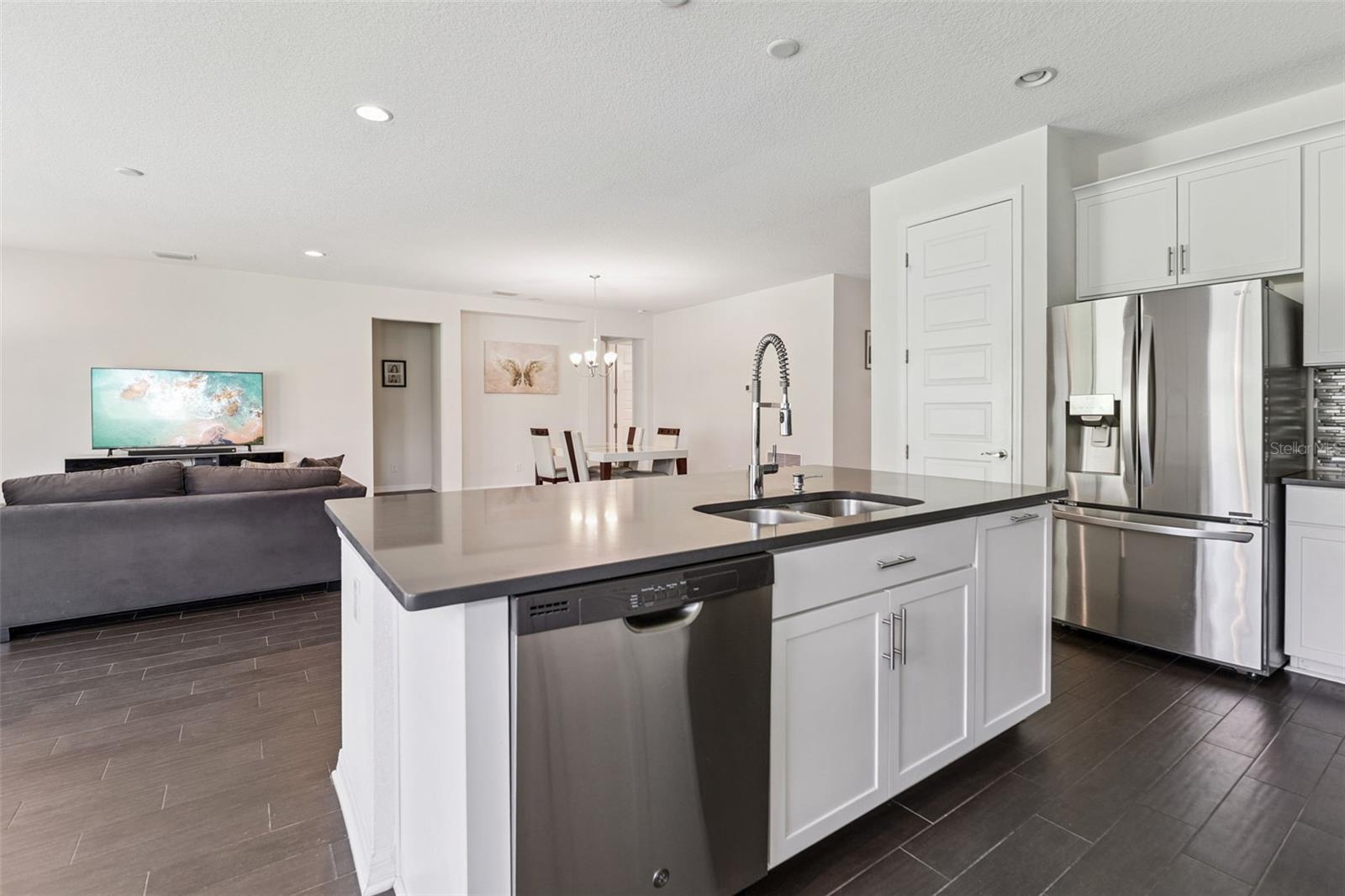 1734 VIA LAGO DR, LAKELAND, FL, 33810