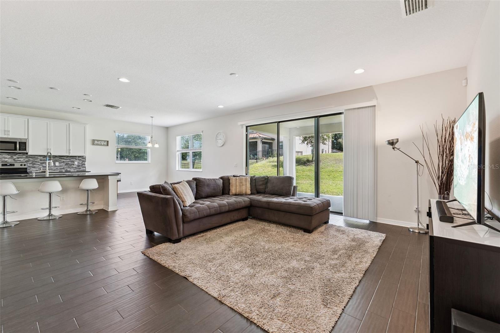 1734 VIA LAGO DR, LAKELAND, FL, 33810