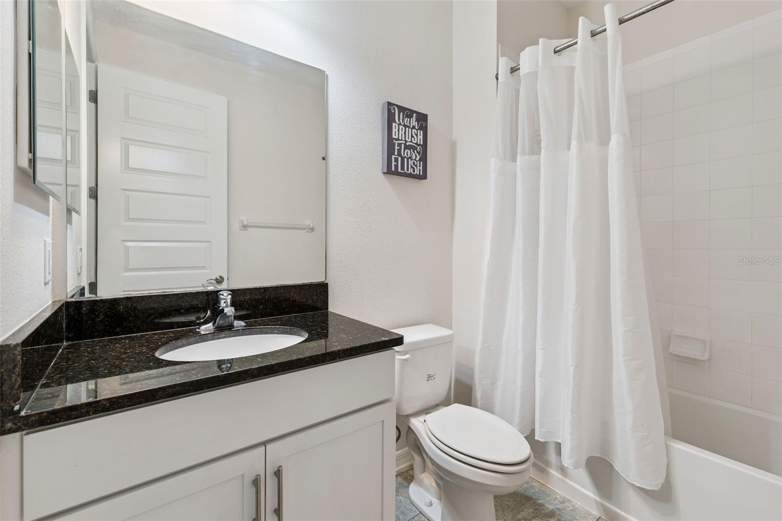 1734 VIA LAGO DR, LAKELAND, FL, 33810