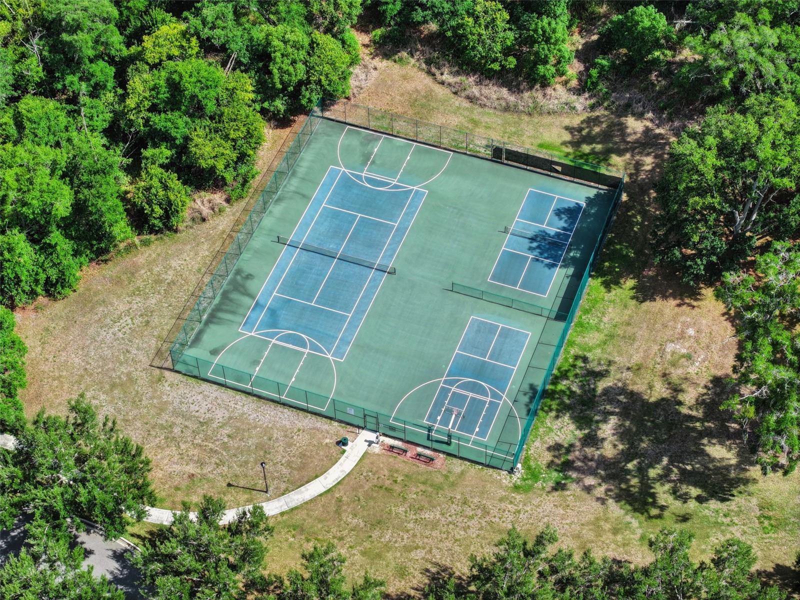 1734 VIA LAGO DR, LAKELAND, FL, 33810