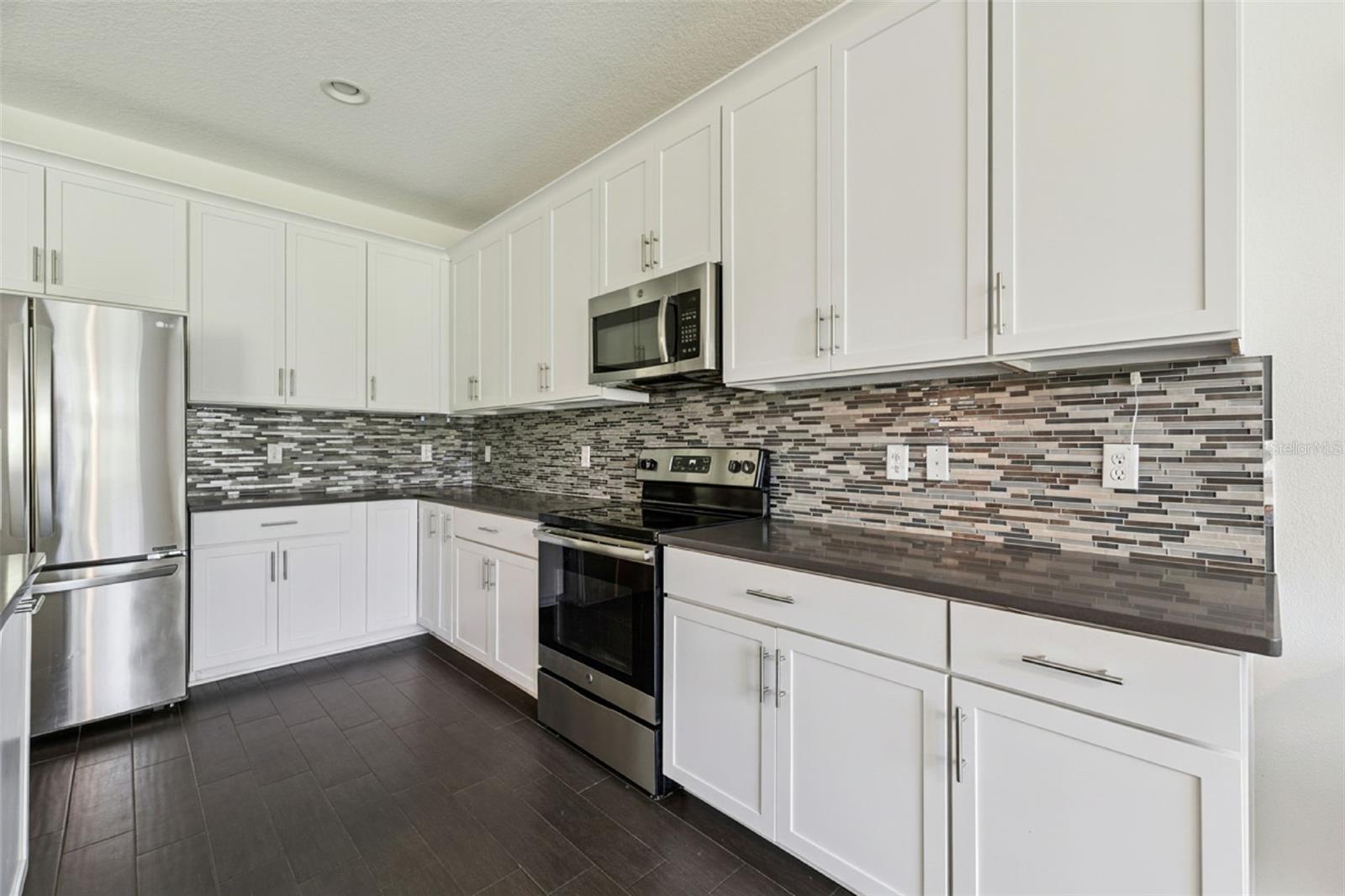 1734 VIA LAGO DR, LAKELAND, FL, 33810