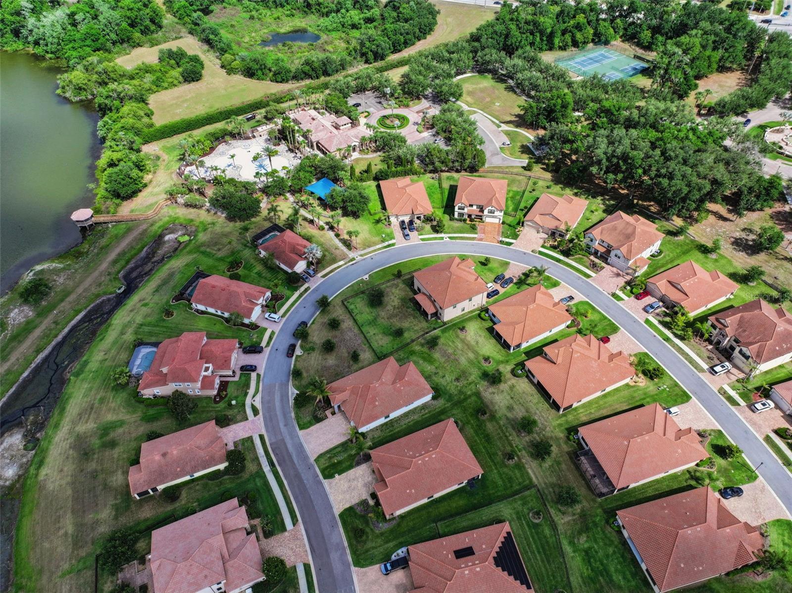 1734 VIA LAGO DR, LAKELAND, FL, 33810