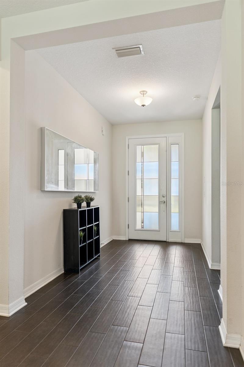 1734 VIA LAGO DR, LAKELAND, FL, 33810