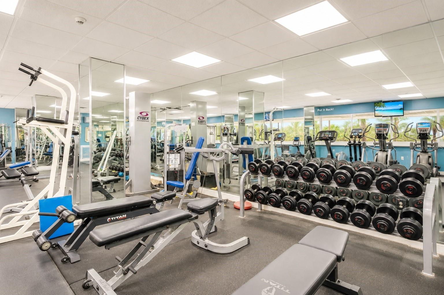 880 MANDALAY AVE #S305, CLEARWATER BEACH, FL, 33767