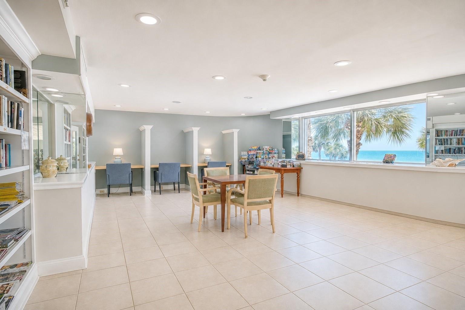 880 MANDALAY AVE #S305, CLEARWATER BEACH, FL, 33767
