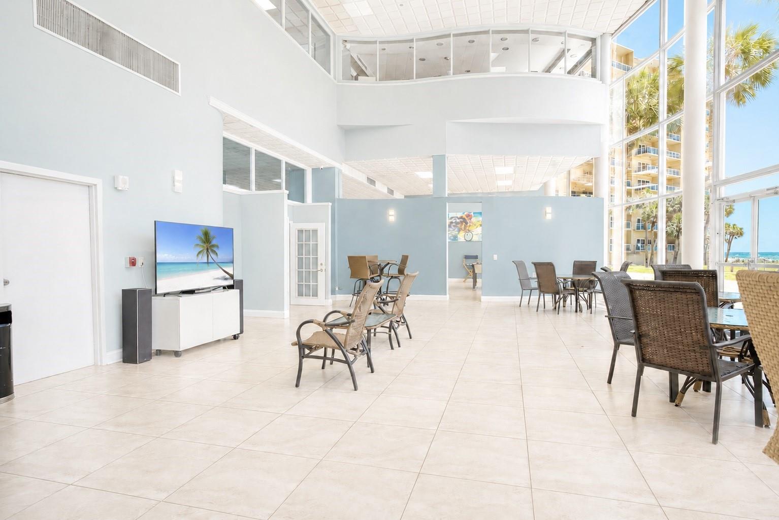 880 MANDALAY AVE #S305, CLEARWATER BEACH, FL, 33767