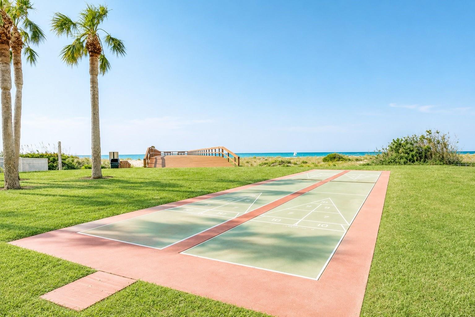 880 MANDALAY AVE #S305, CLEARWATER BEACH, FL, 33767