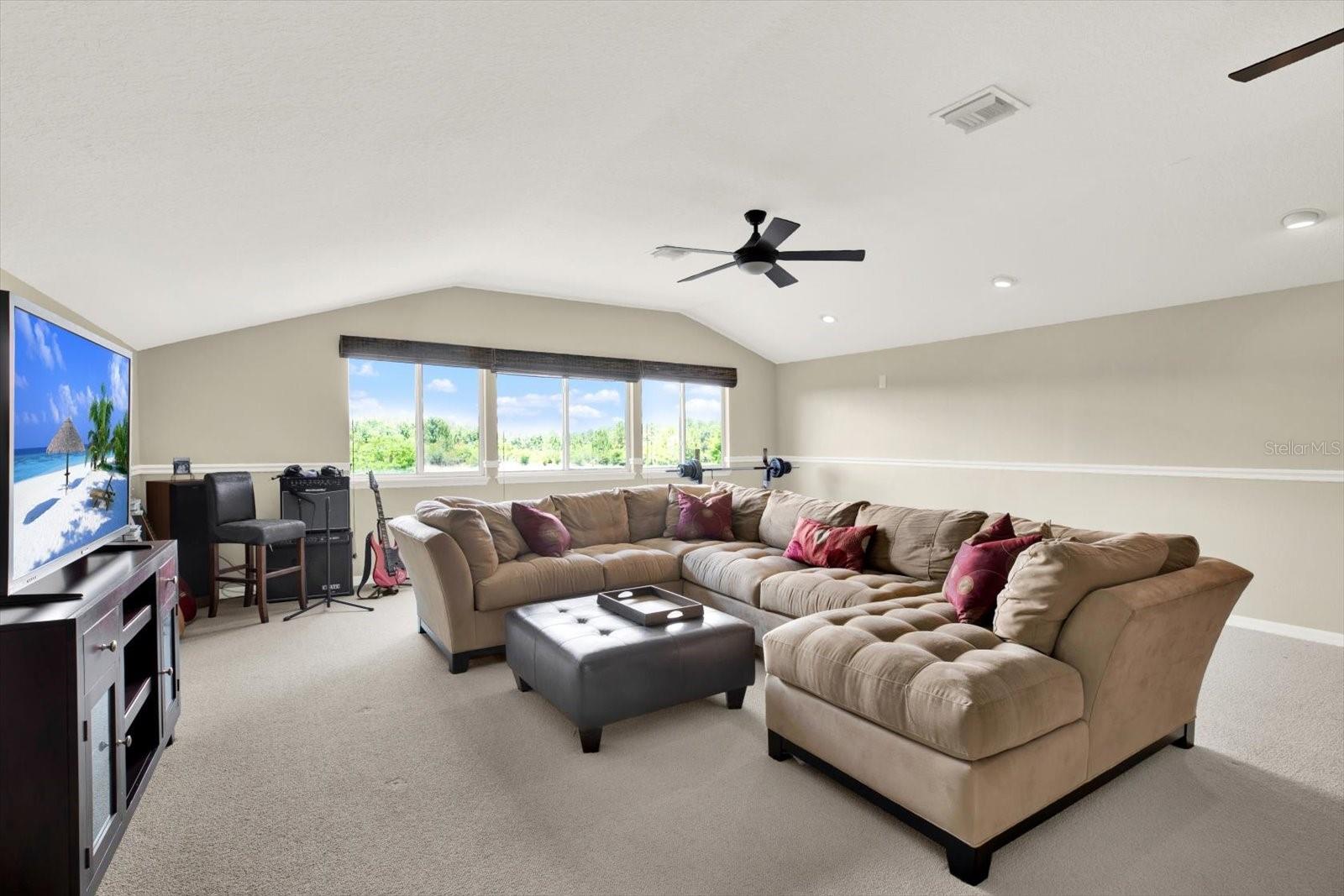 7518 AMBLESIDE DR, LAND O LAKES, FL, 34637