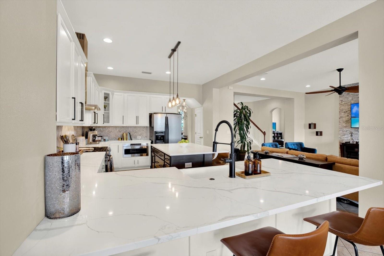 7518 AMBLESIDE DR, LAND O LAKES, FL, 34637