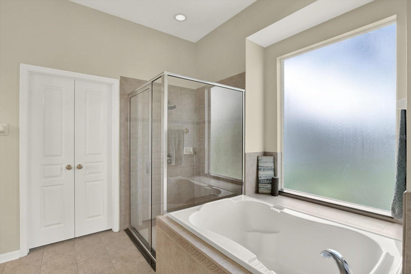 7518 AMBLESIDE DR, LAND O LAKES, FL, 34637