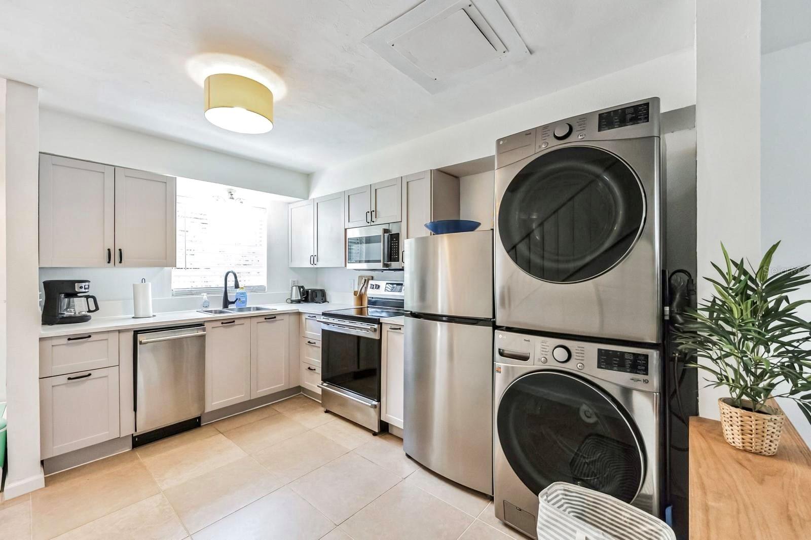 13433 HEALD LN #2A, FORT MYERS, FL, 33908