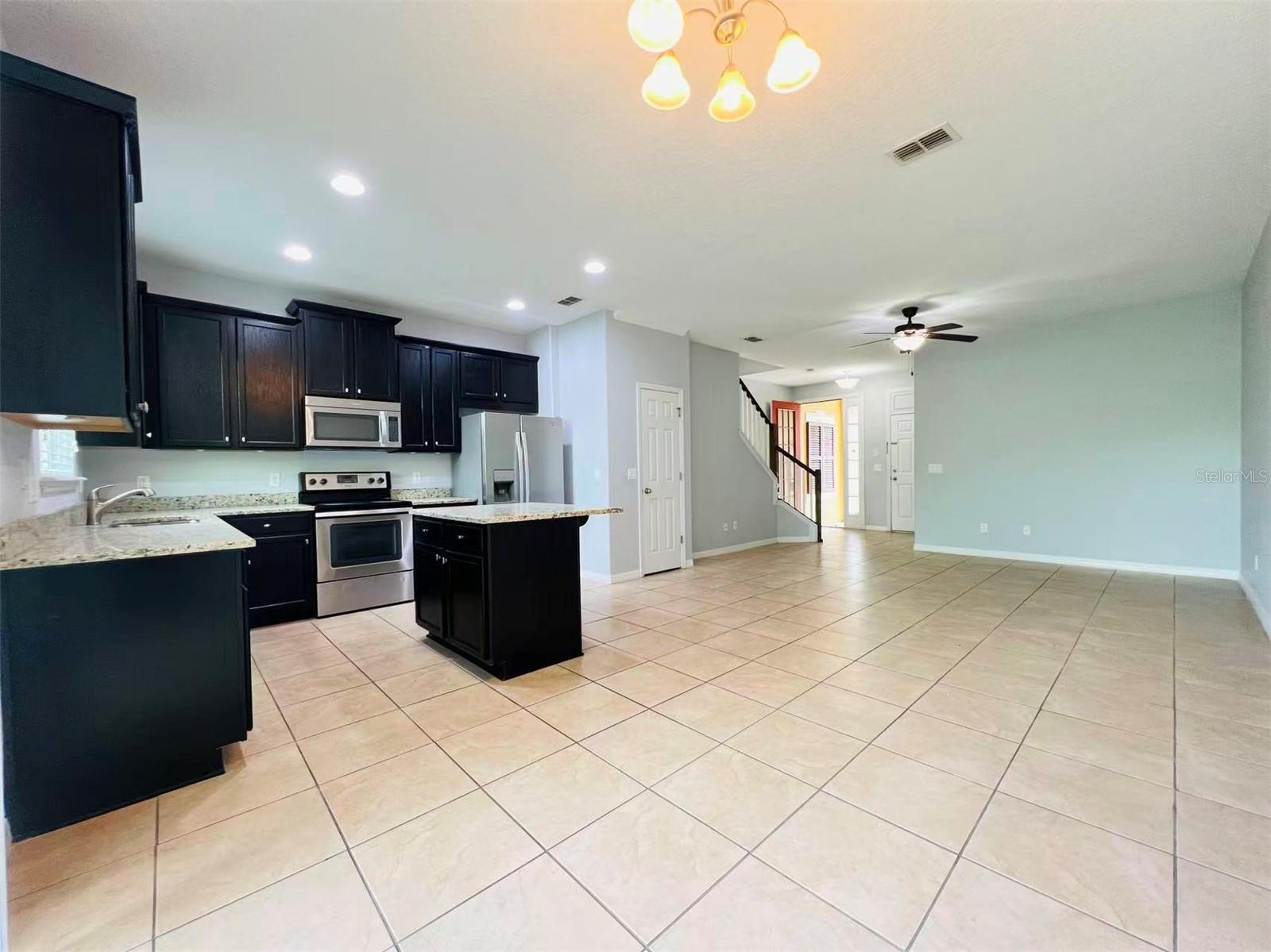 2126 ROOKERY LN, SANFORD, FL, 32773