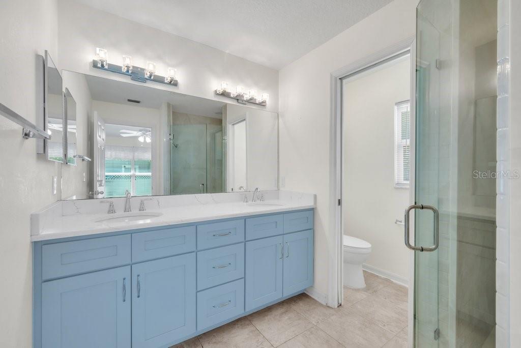 17610 ESPRIT DR, TAMPA, FL, 33647