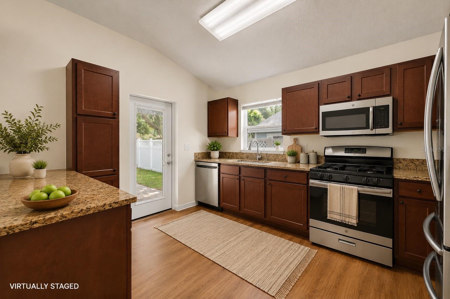 17610 ESPRIT DR, TAMPA, FL, 33647