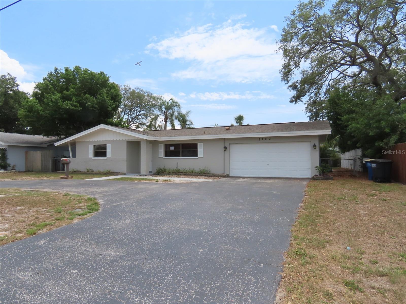 1743 SUNSET POINT RD, CLEARWATER, FL, 33755