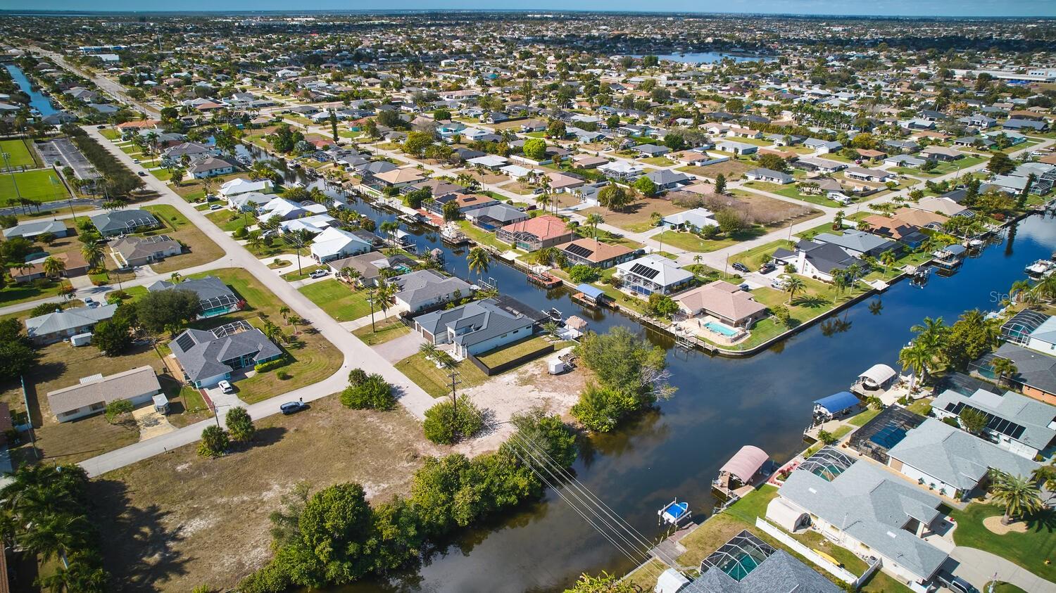 201 SW 40TH ST, CAPE CORAL, FL, 33914