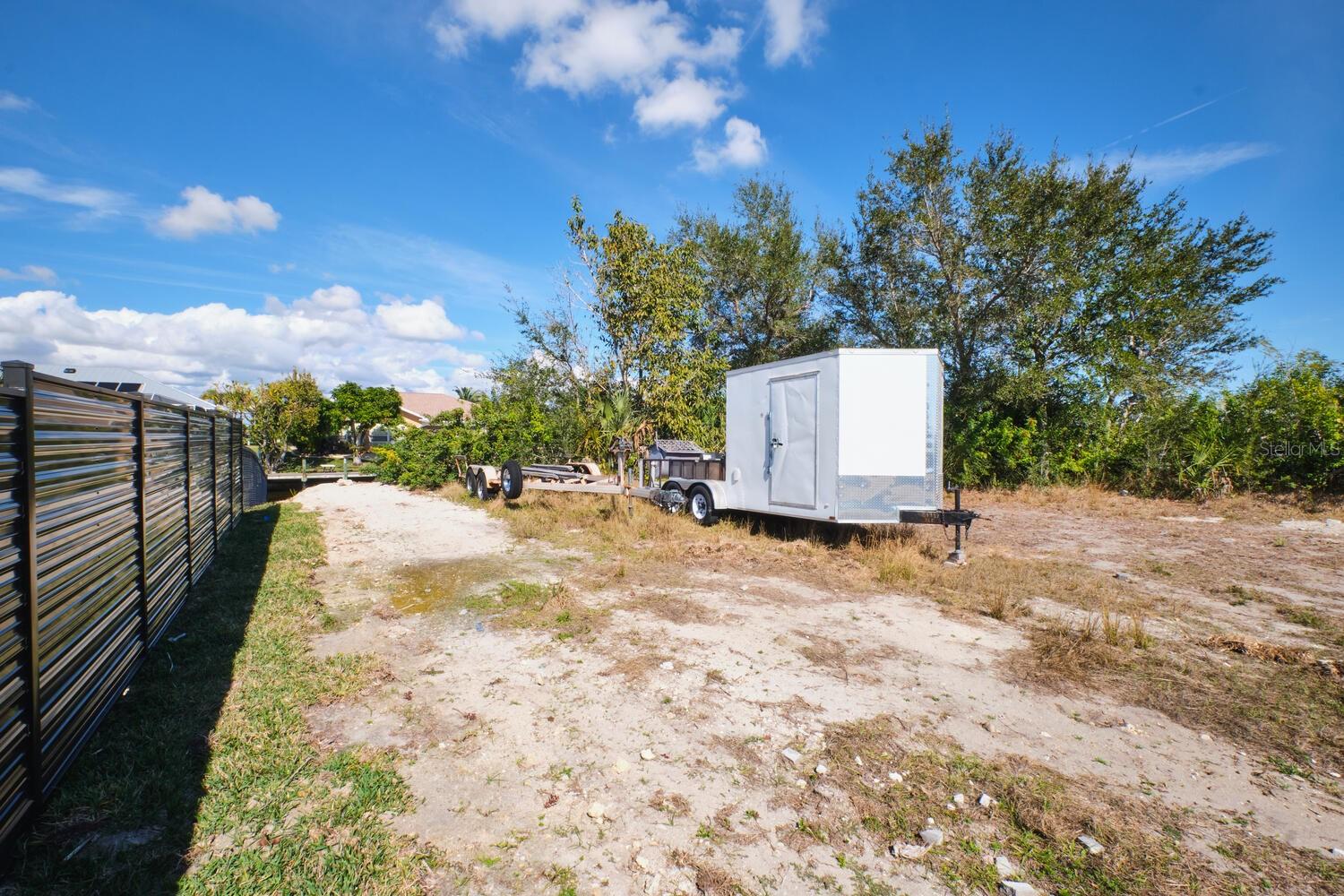 201 SW 40TH ST, CAPE CORAL, FL, 33914