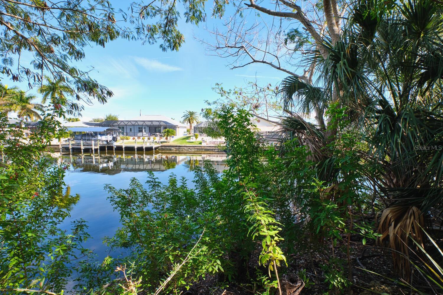 201 SW 40TH ST, CAPE CORAL, FL, 33914