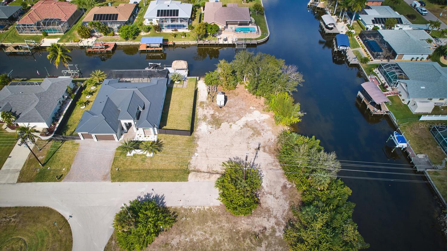 201 SW 40TH ST, CAPE CORAL, FL, 33914