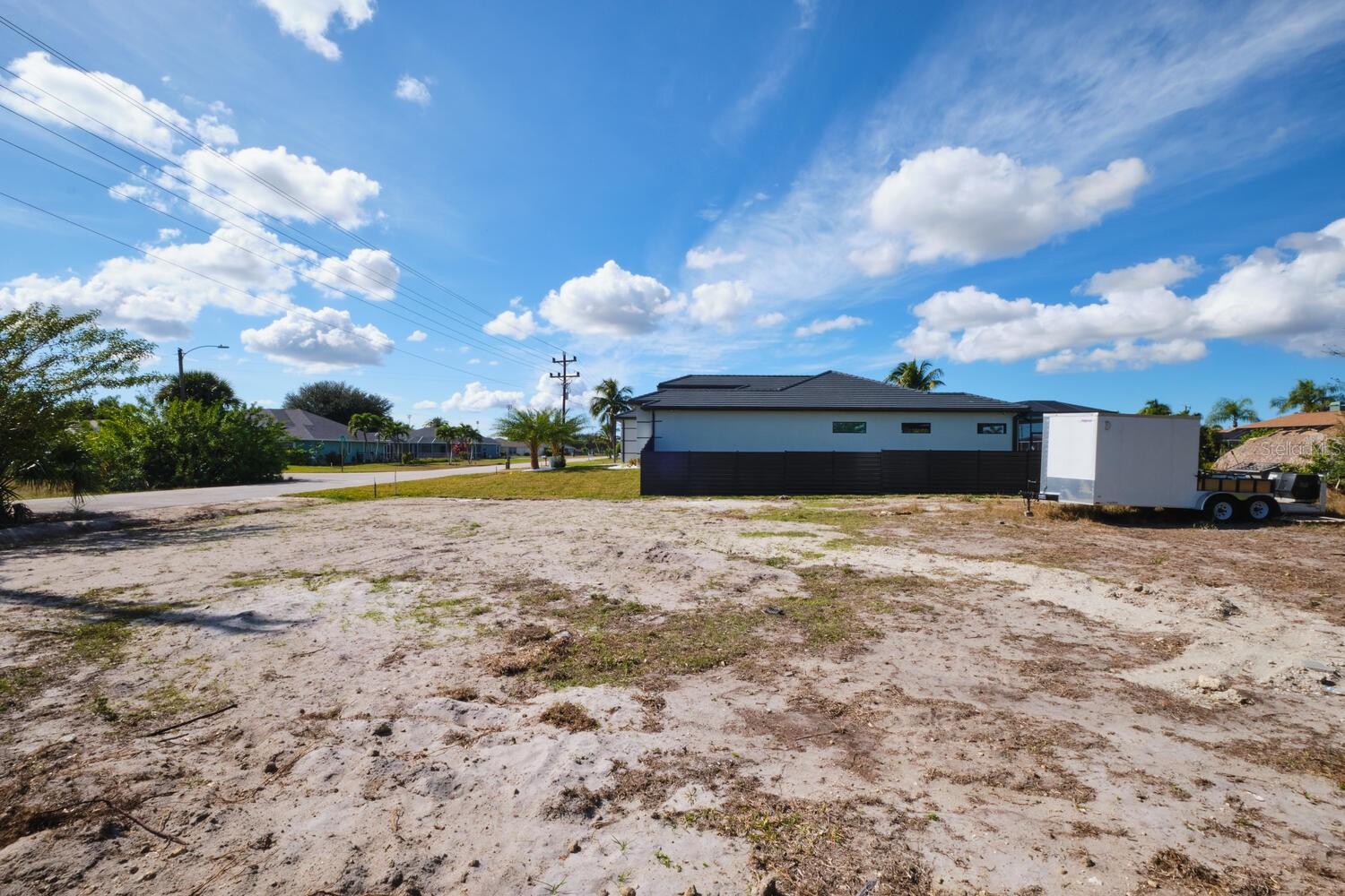 201 SW 40TH ST, CAPE CORAL, FL, 33914