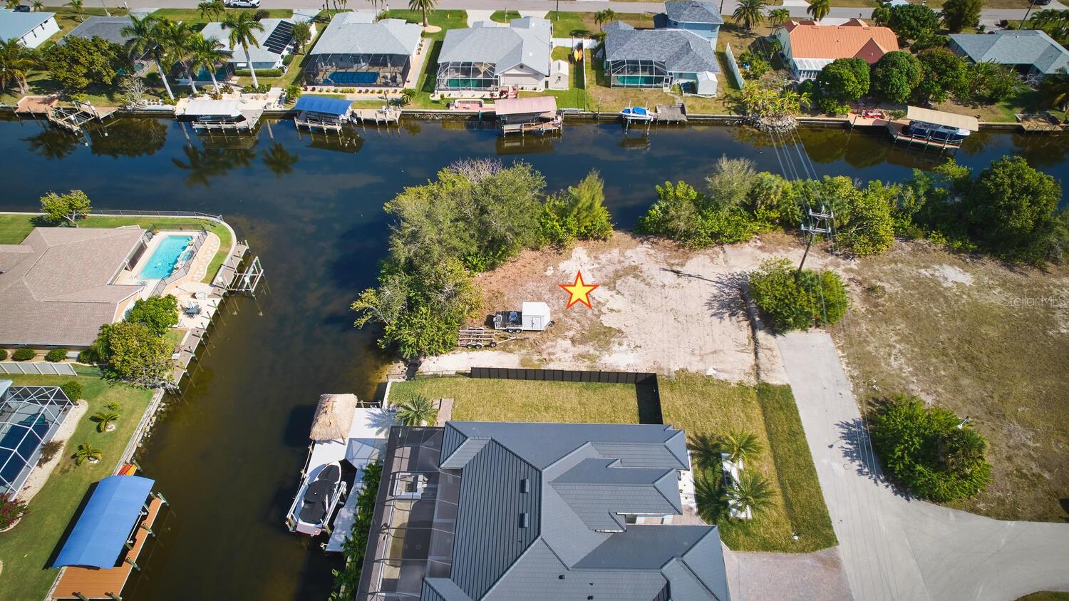 201 SW 40TH ST, CAPE CORAL, FL, 33914