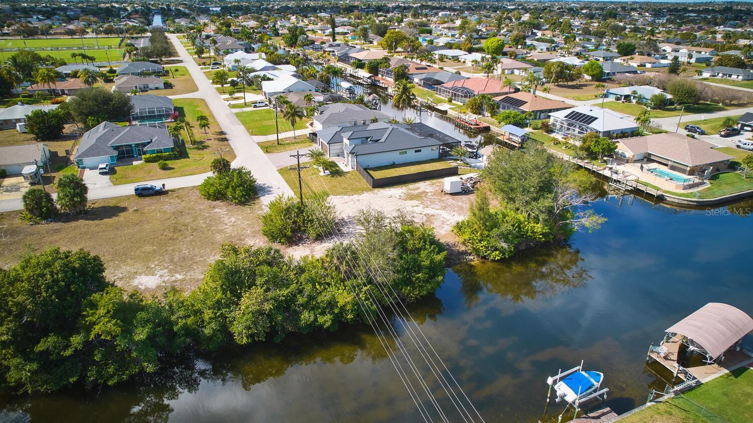 201 SW 40TH ST, CAPE CORAL, FL, 33914
