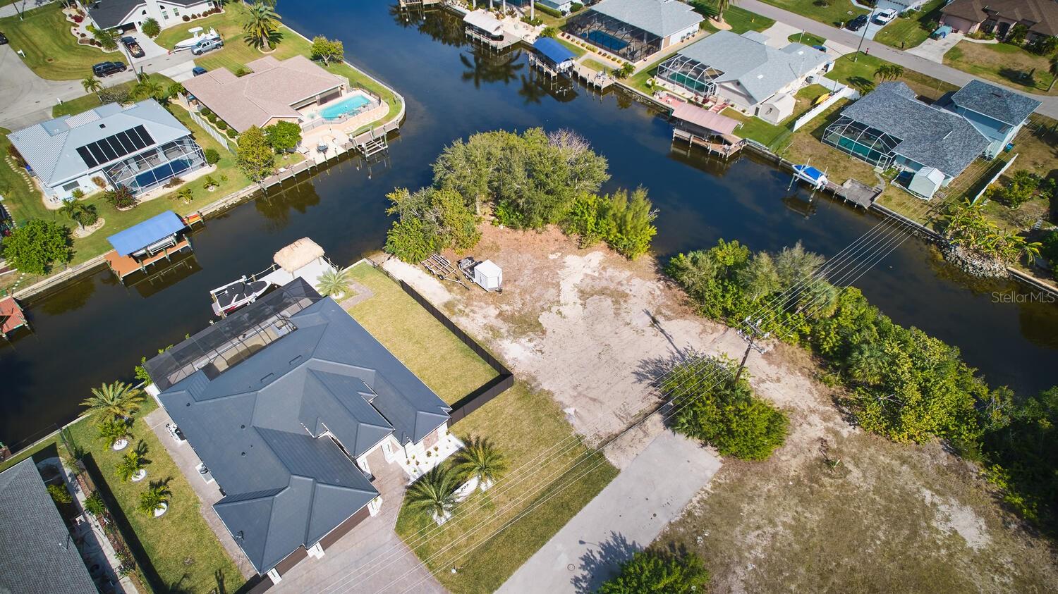 201 SW 40TH ST, CAPE CORAL, FL, 33914