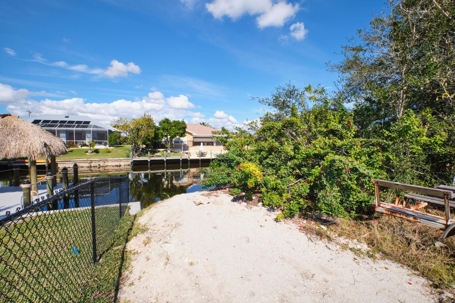201 SW 40TH ST, CAPE CORAL, FL, 33914