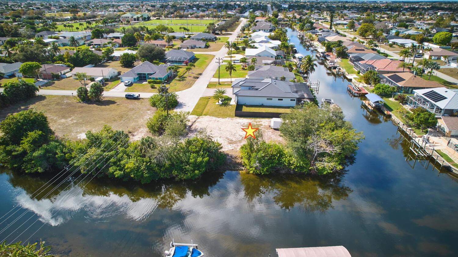 201 SW 40TH ST, CAPE CORAL, FL, 33914