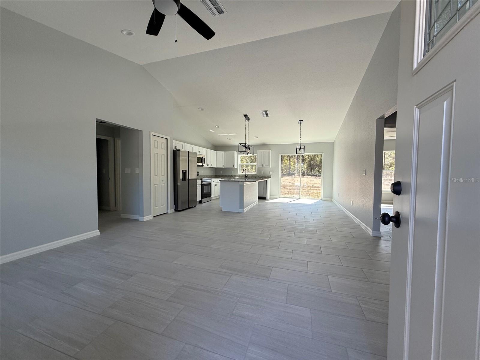 3 GUAVA PLACE DR, OCKLAWAHA, FL, 32179