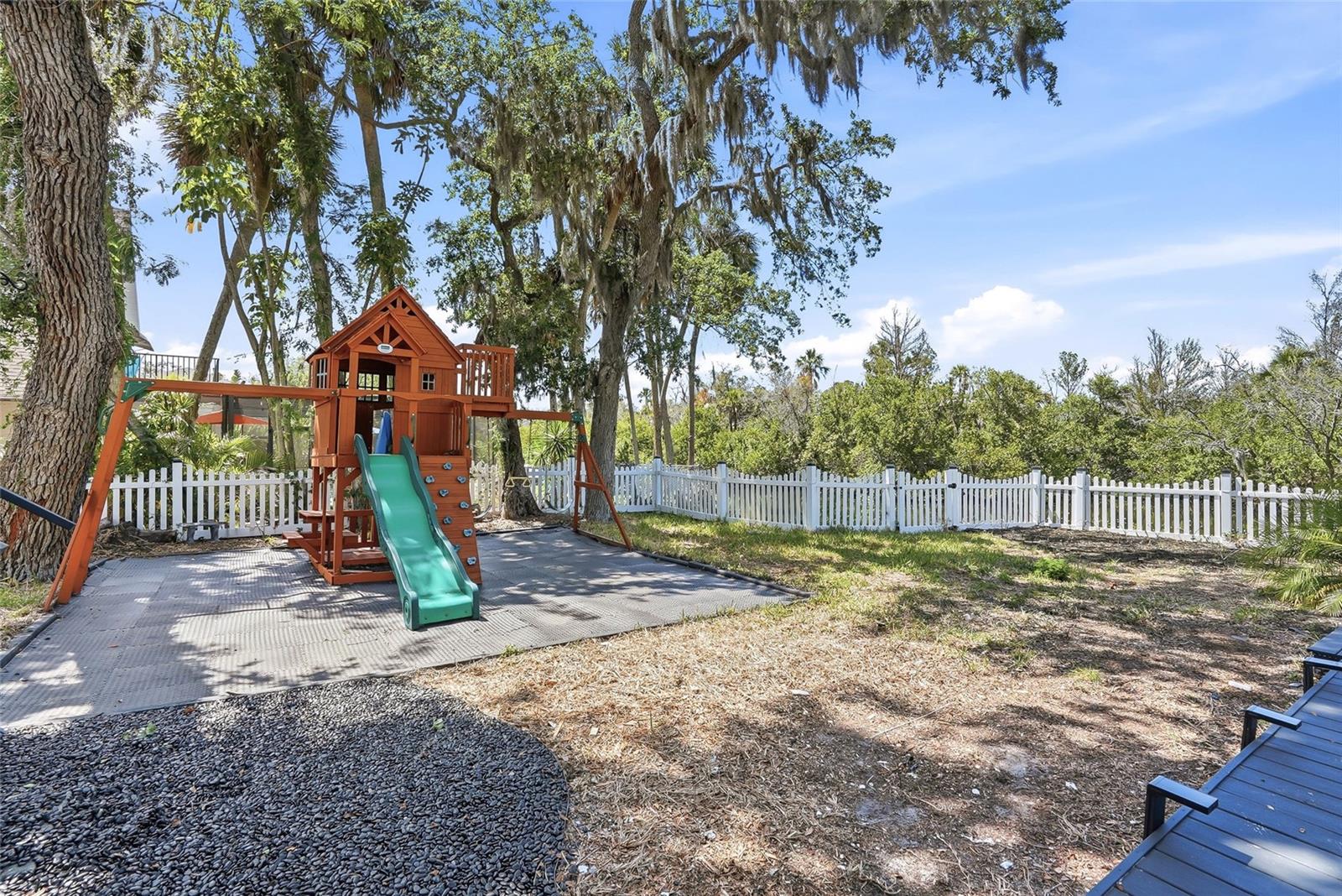 5153 BAY BLVD, PORT RICHEY, FL, 34668
